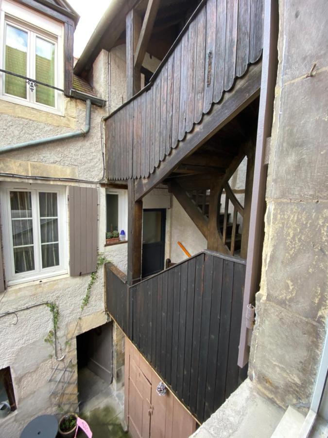 Апартаменти Le Puits Du Bourg Невер Екстер'єр фото